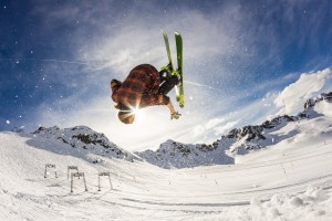 爱游戏体育账号注册-34岁老将闪耀英超赛场，时隔7年后有望再次重返国家队，英超老乡