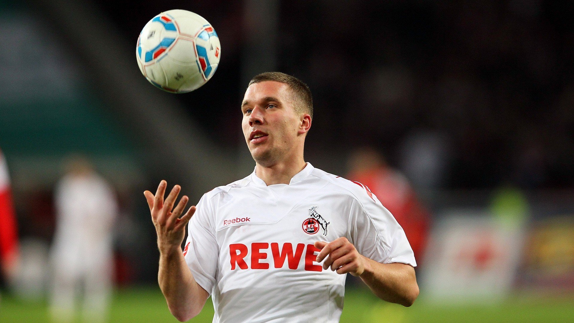 《堡垒之夜》新赛季挑战任务上线,丰富玩法不断,堡垒之夜最新赛季任务